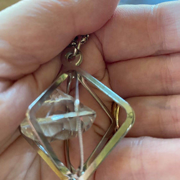 Unbranded Women’s Necklace - Picture 2 of 3